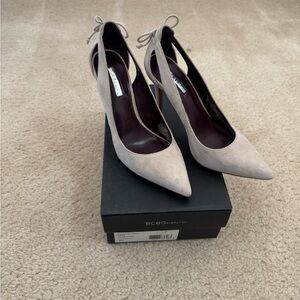 BCBGeneration TIARRA Pumice Tan Suede Pointed Heels Size 9M